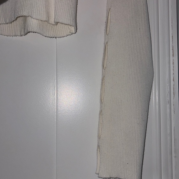 Cream Ribbed Knit Sweater - Picture 5 of 6